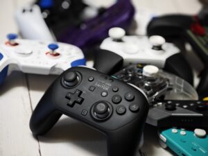 Switch2のプロコンで世間が背面ボタンの良さに気付きはじめたからエリコン2・BIGBIGWON・Edge・GameSirとかも見てほしい
